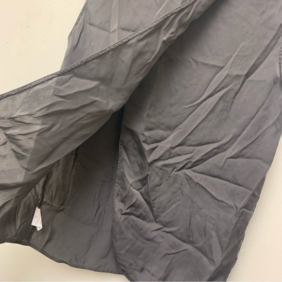 Vince 100% Silk Split Back Blouse - Picture 7 of 10